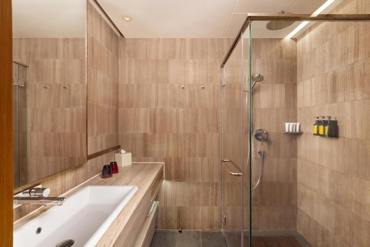 Nina Hotel Kowloon East Hongkong Zewnętrze zdjęcie